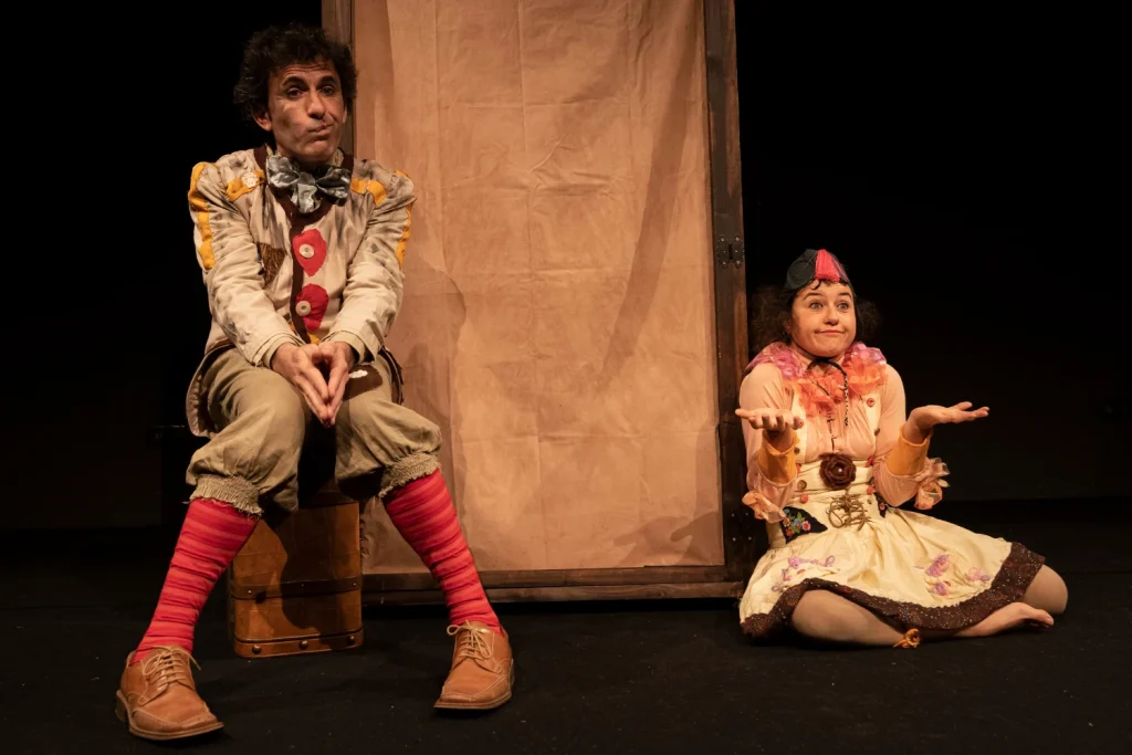 obras-de-teatro-minerva-diosa-circo-teatro-hipnotica