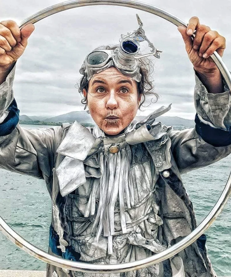 teatro-en-asturias-hipnotica-circo
